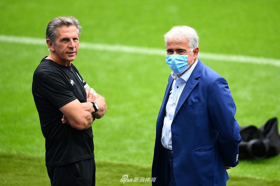 开云app-赛后体能课后，深圳男篮调整名单备战法国杯，更衣室稳定，身体对抗强度拉满-开云app