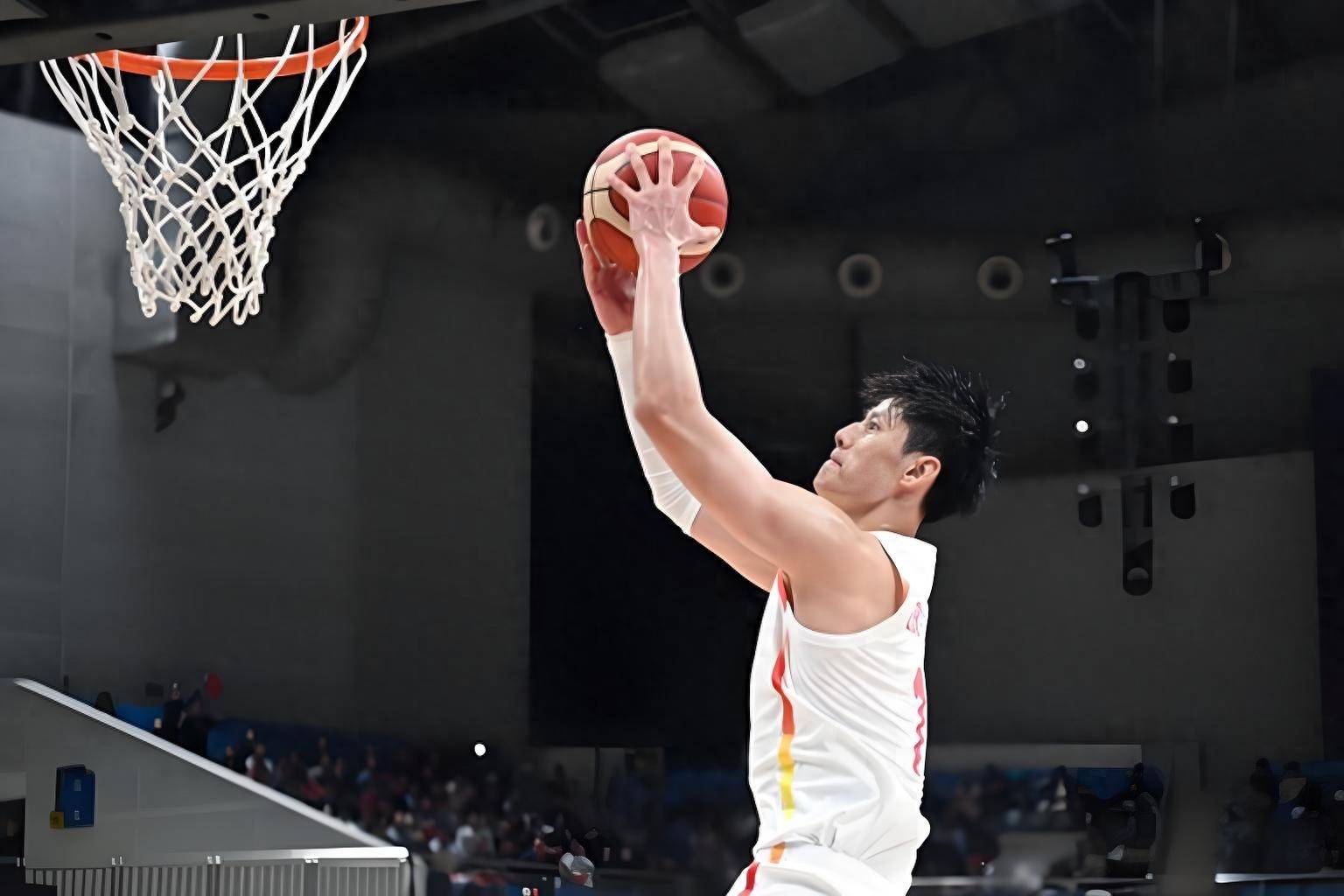 赛后体能课后,深圳男篮调整名单备战法国杯,更衣室稳定,身体对抗强度拉满 赛后体能课后,深圳男篮调整名单备战法国杯,更衣室稳定,身体对抗强度拉满