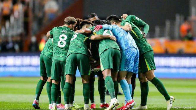 包含北京国安发布备战花絮;赛前篮板制胜;NBA季后赛任务艰巨;阵容厚度经受考验的词条 包含北京国安发布备战花絮;赛前篮板制胜;NBA季后赛任务艰巨;阵容厚度经受考验的词条