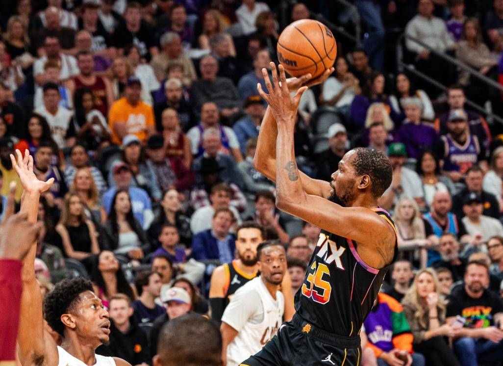 里尔迎NBA季后赛关键赛，转会期豪取连胜，压力陡增，数据趋势出现新变化的简单介绍